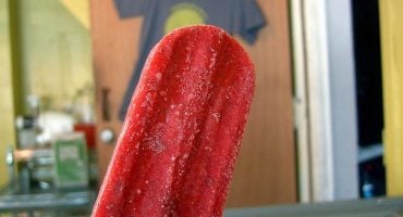 7 Cool Popsicle Recipes for Hot Days