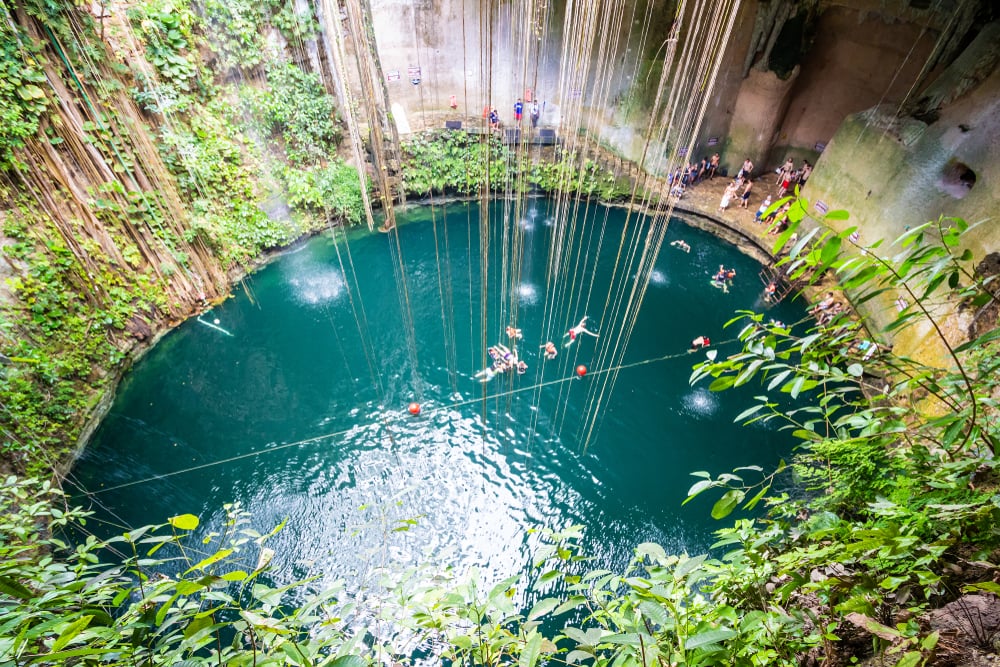 Cenote Ik Kil in Mexico