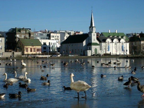 tjornin pond cose da fare reykjavik edreams blog di viaggi