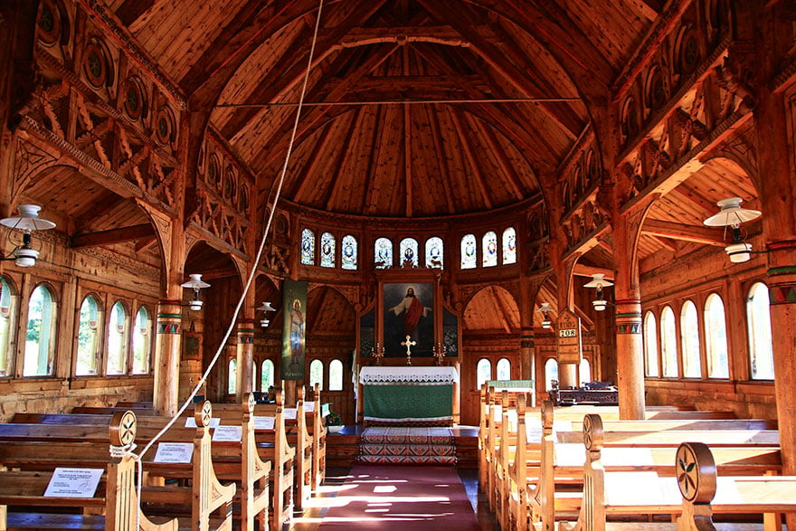 chapel-frozen-norway