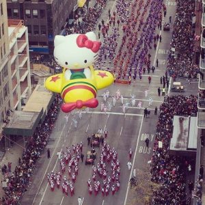 an aerial shot of the macy's thanksgiving day parade