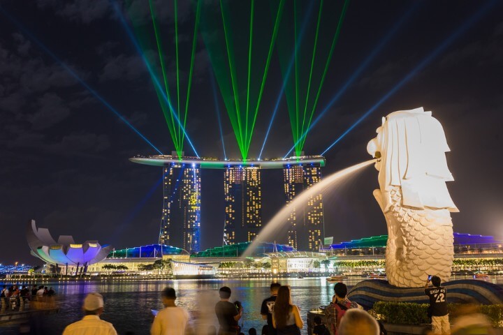 Lights Show Marina Bay Sands in singapore