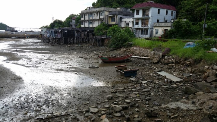 ma wan abandoned village in hong kong