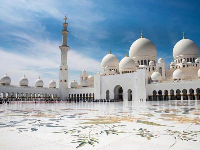 Book your holiday to Abu Dhabi with onefront-EDreams