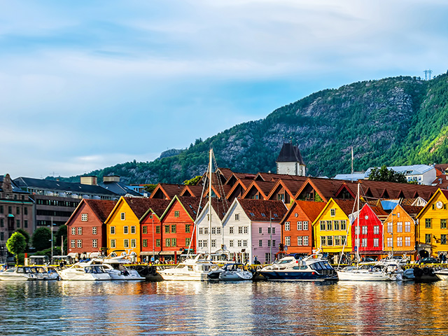 Book your holiday to Bergen with onefront-EDreams
