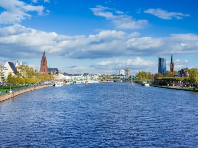 Flights to Frankfurt, Germany from €58 with eDreams!