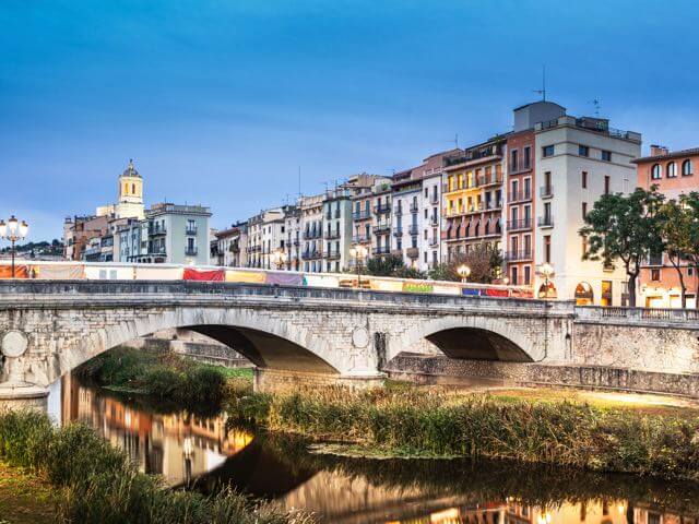Book your holiday to Girona with onefront-EDreams