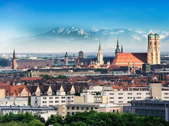 Book your holiday to Munich with eDreams