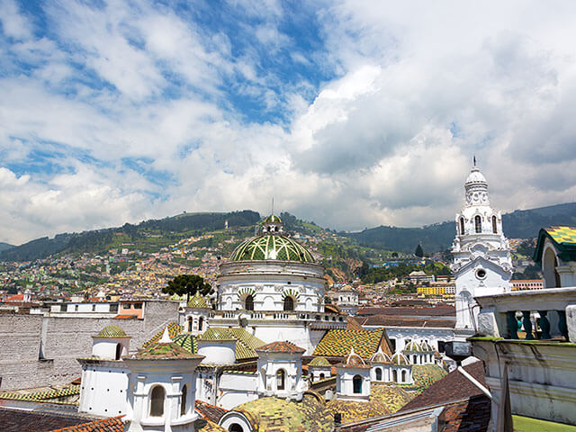 Book your holiday to Quito with onefront-EDreams
