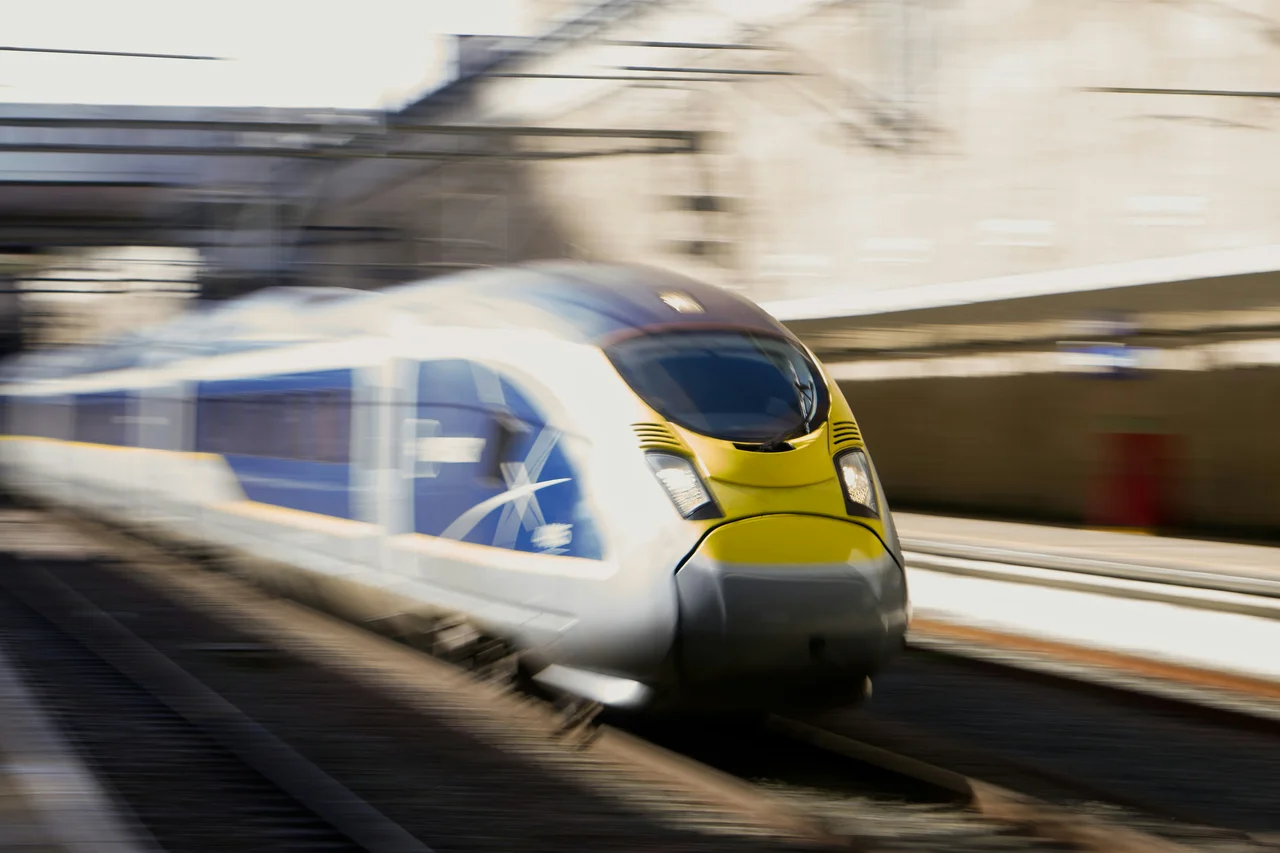 Tren de alta velocidad Iryo en el corredor Madrid-Barcelona